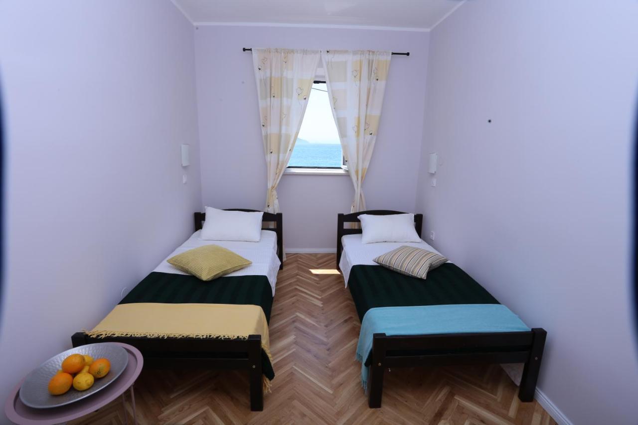 Tamaris Apartmani Херцег Нови Екстериор снимка